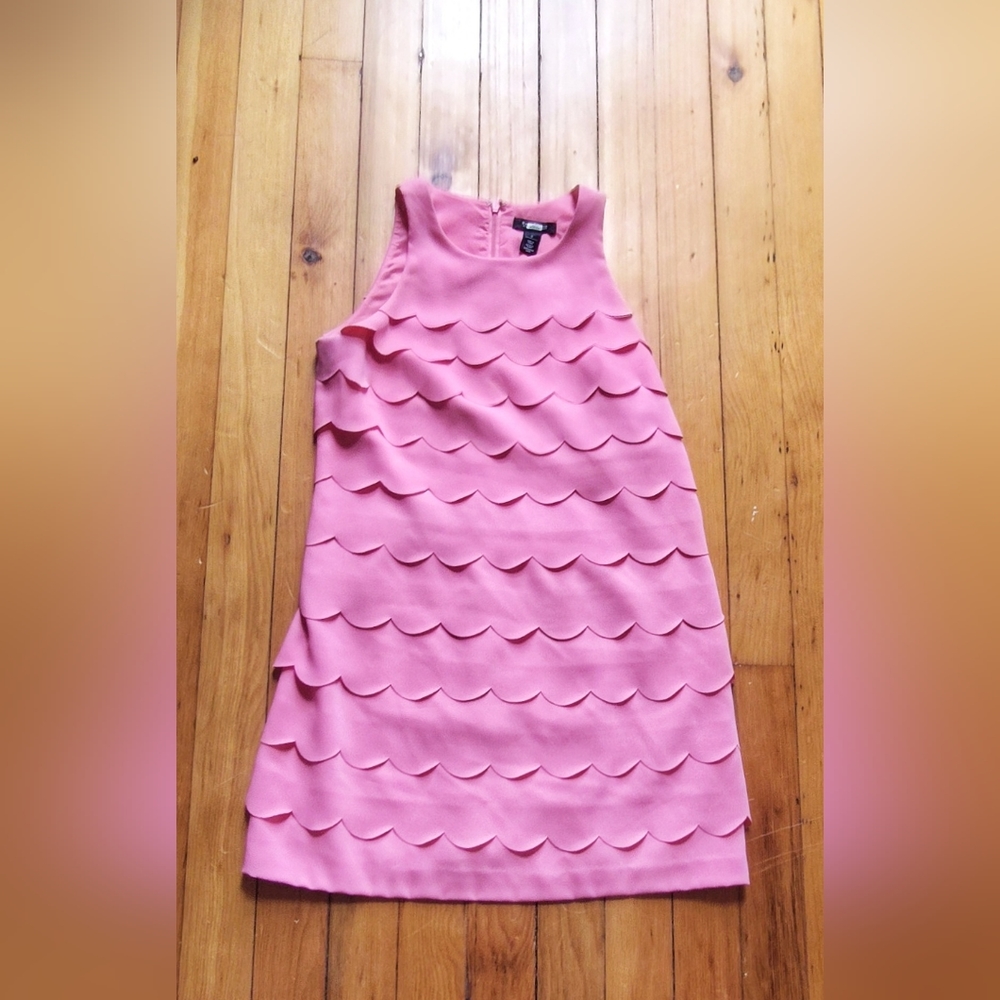 White House Black Market scalloped, tiered shift mini dress